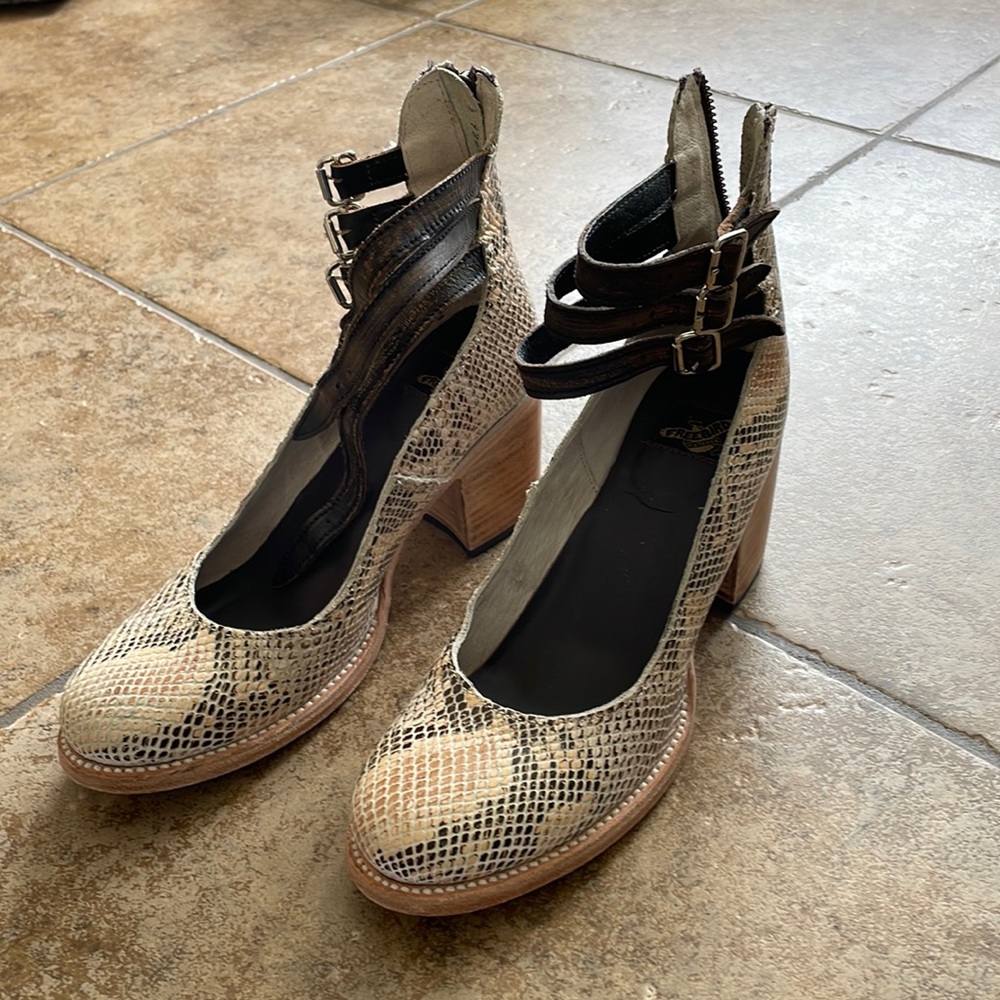 Freebird By Stevens Randi Heels